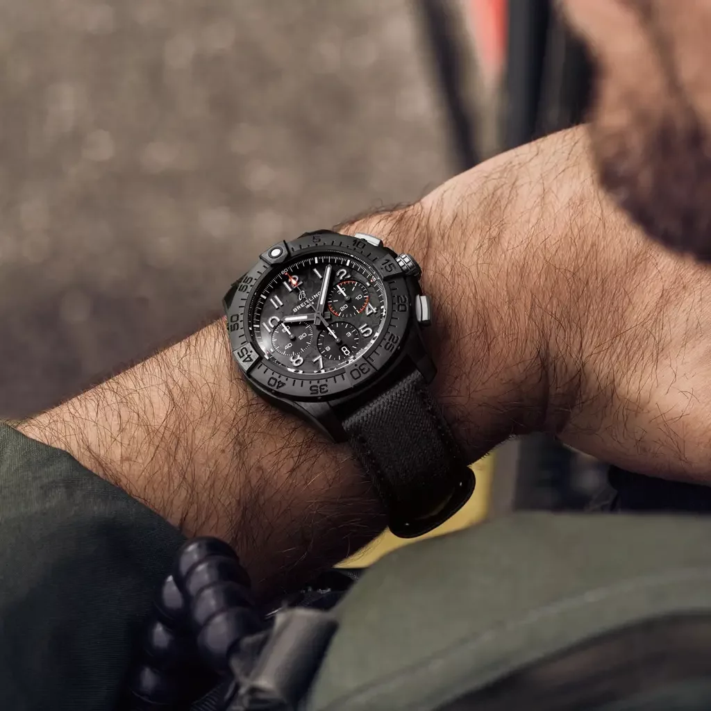 Kişi qol saatı Breitling Avenger, keramika, 44 mm — SB0147101B1X1 - Image 5