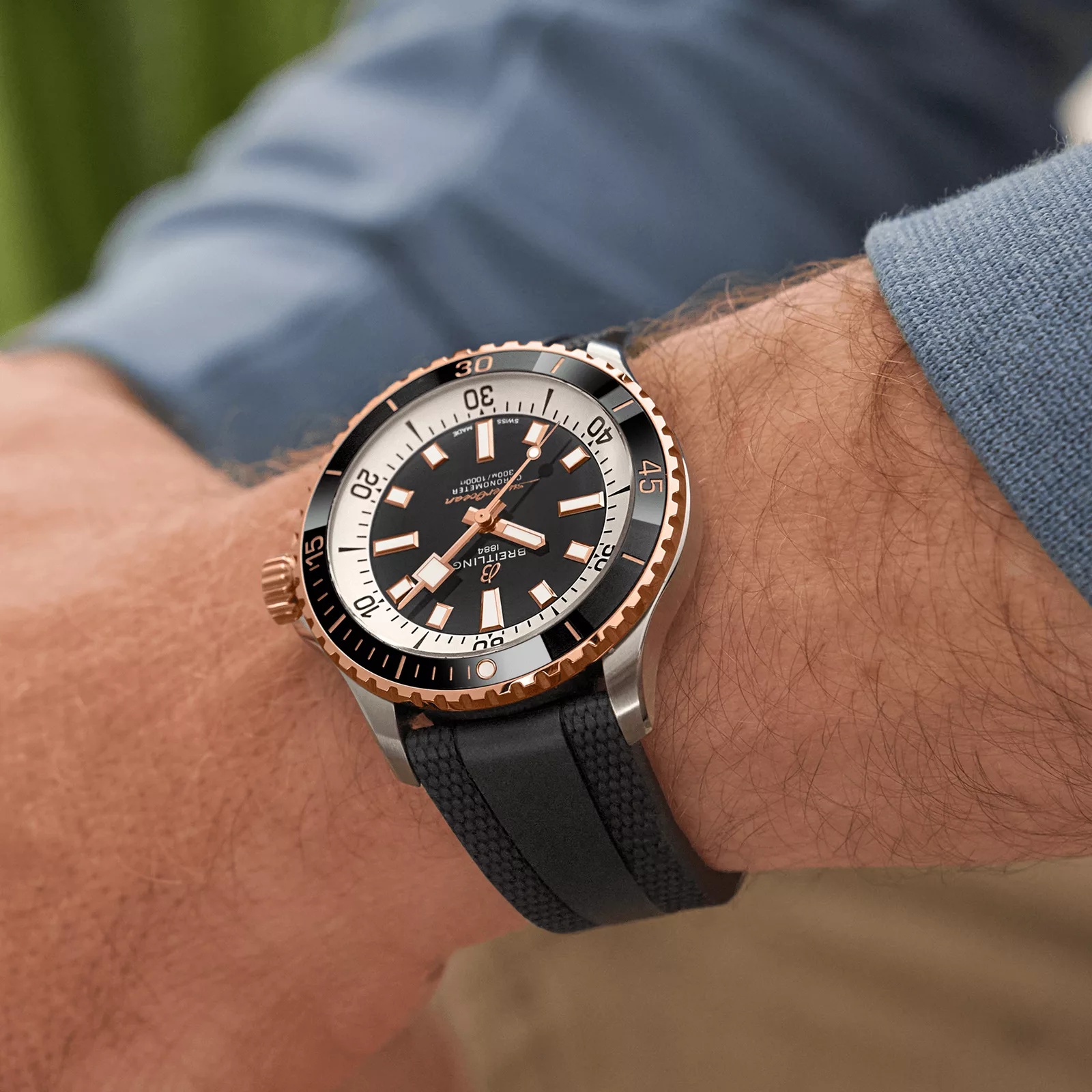 Qadın qol saatı Breitling Superocean, paslanmayan polad və 18k qırmızı qızıl, 42 mm — U17375211B1S1 - Image 5